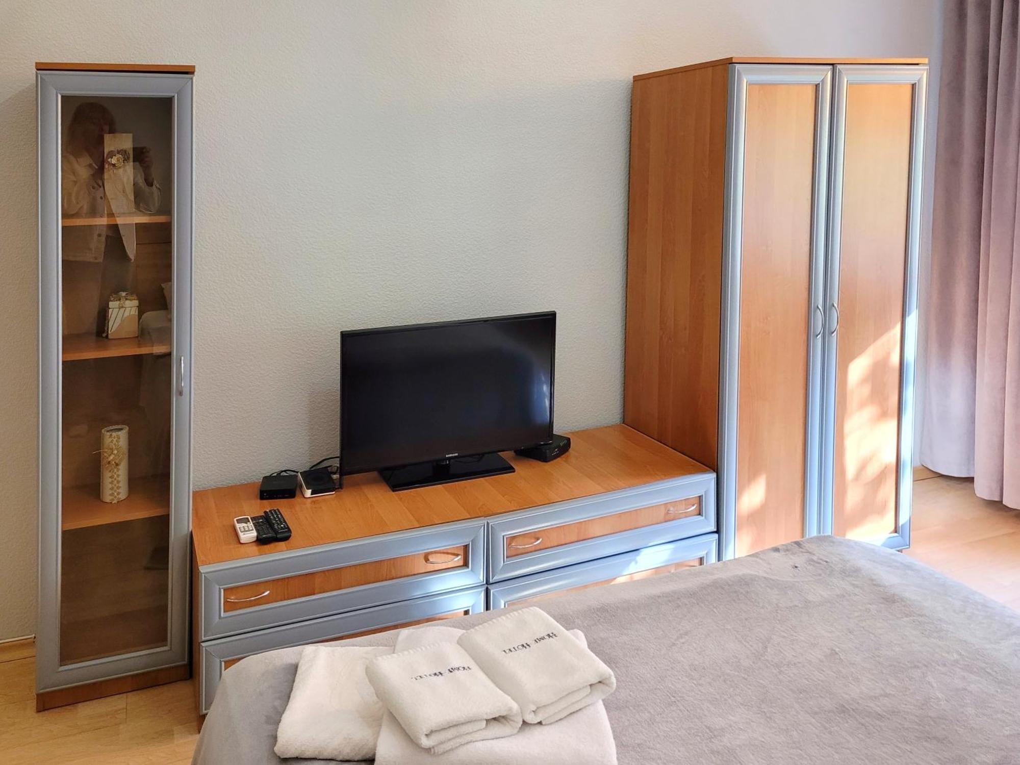 Home-Hotel Apartments On Maidan Nezalezhnosti Square Kiev Exterior foto