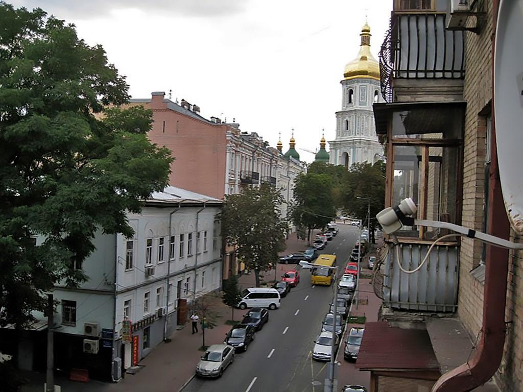 Home-Hotel Apartments On Maidan Nezalezhnosti Square Kiev Exterior foto